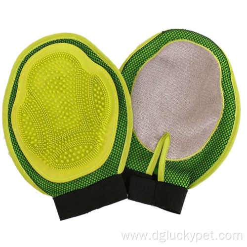 Pet Bathing Massaging Glove